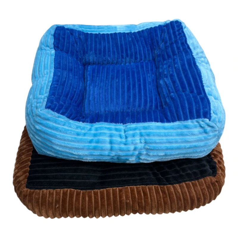 CAMA CUADRADA DE PELUCHE