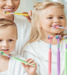 Cepillo de Dientes Tres Caras Limpieza Bucal